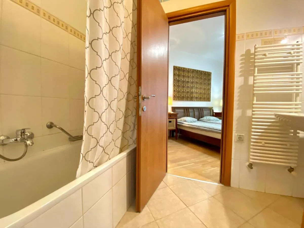 Downtown Vibe-Kiraly I Apts W Private Balcony Budapest Hungary