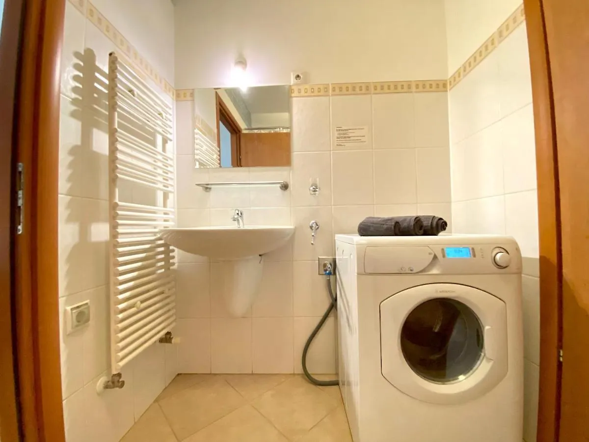 Downtown Vibe-Kiraly I Apts W Private Balcony Budapest 0*,